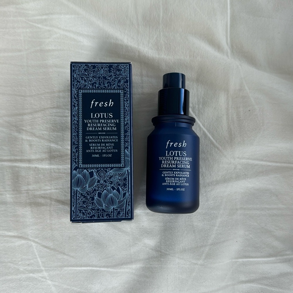 fresh
Lotus AHA Resurfacing Gentle Serum